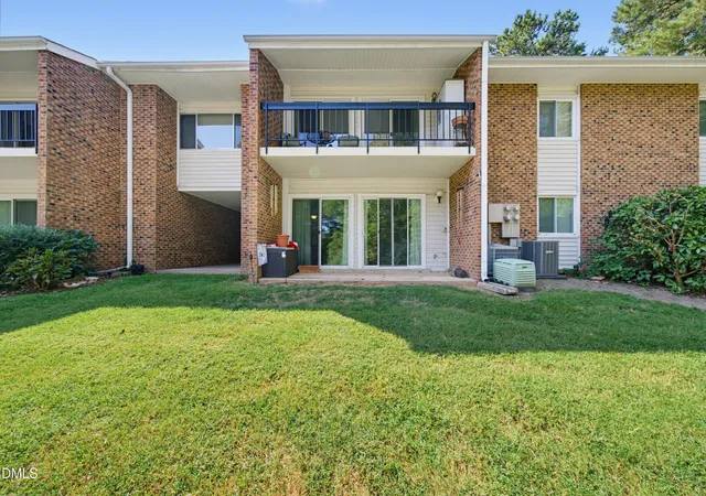 4705-edwards-ml-rd-b-raleigh-nc-27612/hzid_b0084eaf