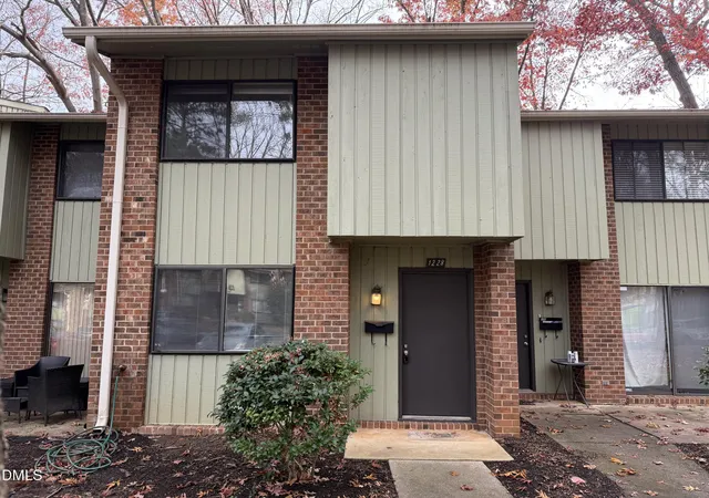 1228-teakwood-pl-raleigh-nc-27606/hzid_62a1e8bb