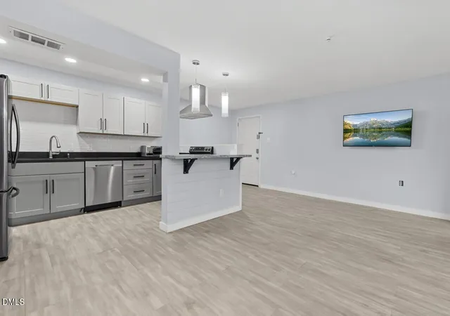 500-umstead-dr-chapel-hill-nc-27516/hzid_95b19d0e