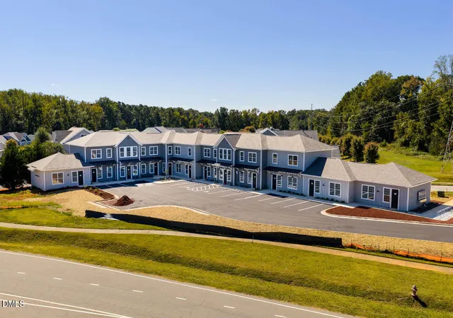110-bellamy-ln-106-chapel-hill-nc-27516/hzid_29cc75bc