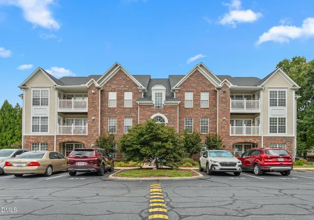2219-delaney-dr-214-burlington-nc-27215/hzid_327948c4