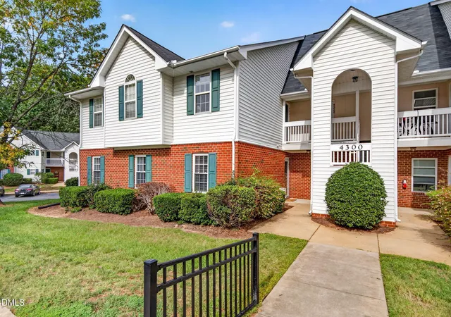 4311-wellington-ridge-loop-cary-nc-27518/hzid_63673678