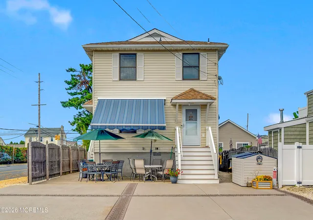 111-princeton-ave-2-lavallette-nj-08735/hzid_4982171e