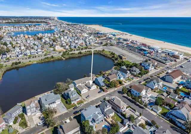 101-trenton-ave-4-point-pleasant-beach-nj-08742/hzid_dafbcbe5