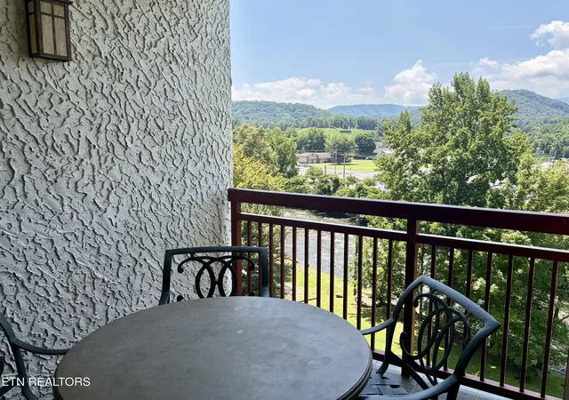 212-dollywood-ln-444-pigeon-forge-tn-37863/hzid_9ed6d652