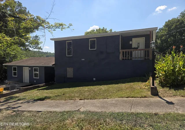 205-tennessee-st-harriman-tn-37748/hzid_5bfd56c1