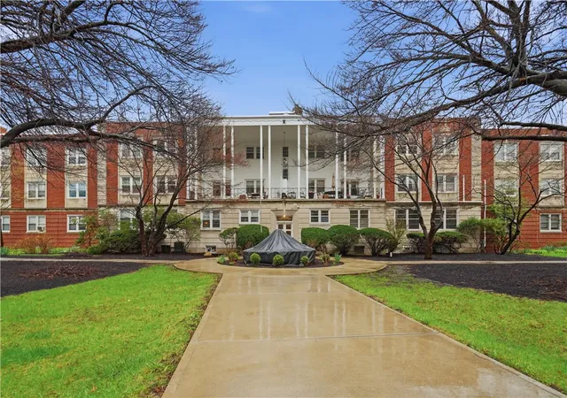 825-morewood-ave-ph2-shadyside-pa-15213/hzid_1f423aa7