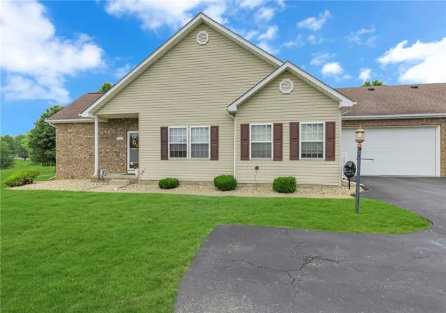106-clearwater-dr-ellwood-city-pa-16117/hzid_ebeb6a3b
