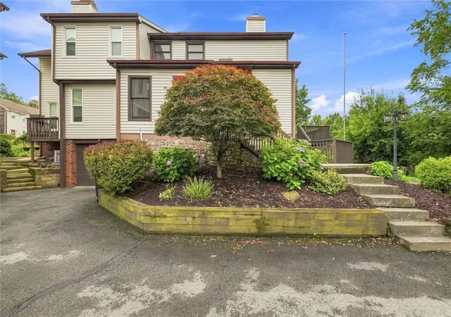 212-spring-run-dr-212-monroeville-pa-15146/hzid_91f78b87