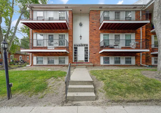 3217-glanzman-rd-73x-toledo-oh-43614/hzid_cce6ce6e