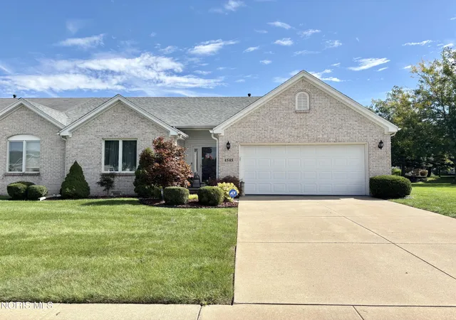 4545-blackstone-dr-maumee-oh-43537/hzid_430a0884