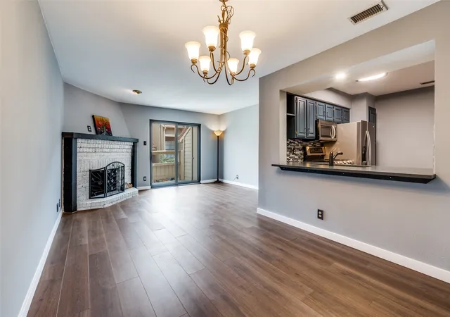 5200-martel-ave-3n-dallas-tx-75206/hzid_8b3e6947