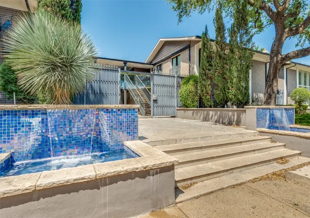 10211-regal-oaks-dr-120-dallas-tx-75230/hzid_c67eccb5