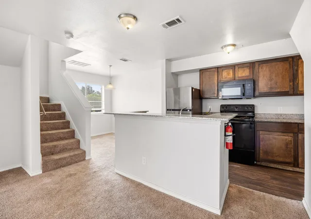 9837-walnut-st-s203-dallas-tx-75243/hzid_01af81d1