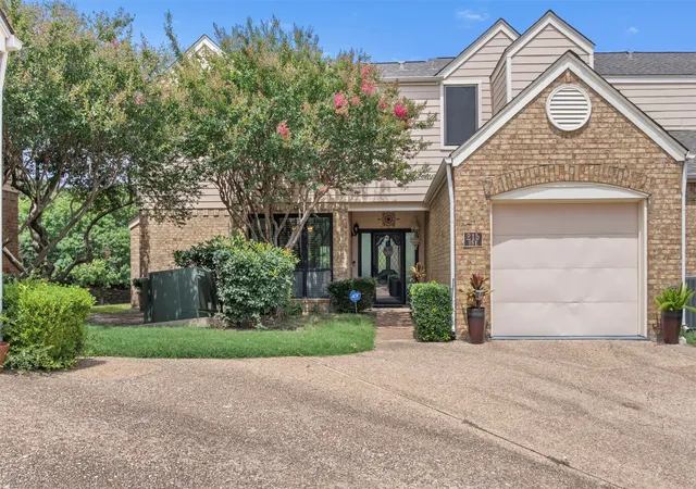 215-cimarron-trl-1-irving-tx-75063/hzid_6969b53b