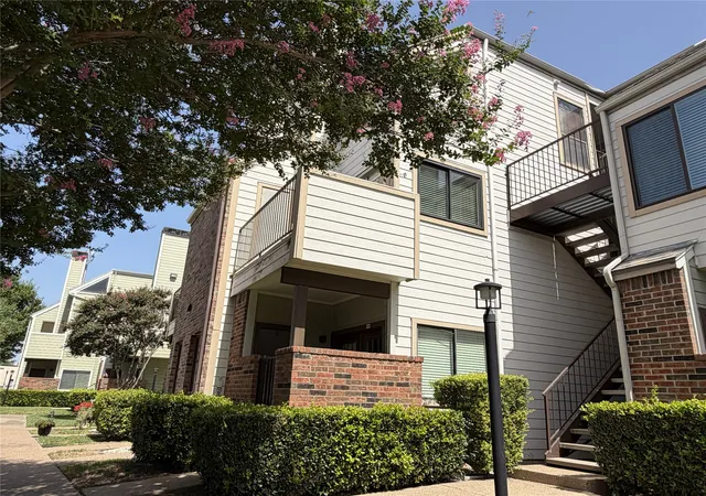 3125-sondra-dr-201-fort-worth-tx-76107/hzid_62a45681