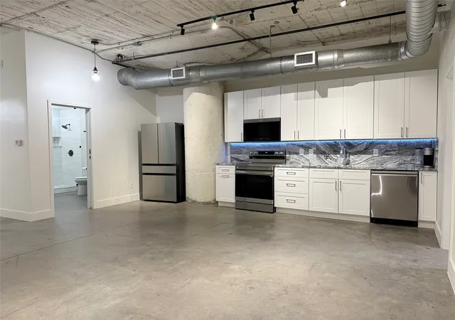 1122-jackson-st-522-dallas-tx-75202/hzid_8acec0ea