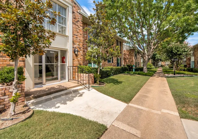 5833-e-university-blvd-dallas-tx-75206/hzid_068bdc08