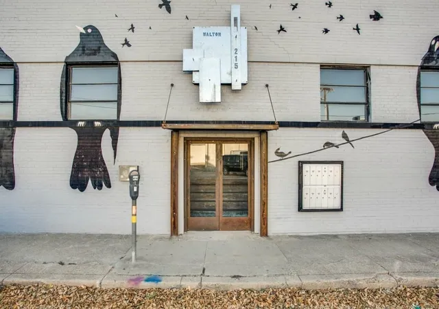 215-n-walton-st-1-dallas-tx-75226/hzid_47335fd3