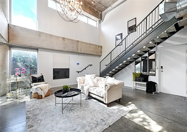 1001-belleview-st-104-dallas-tx-75215/hzid_d7b3f892
