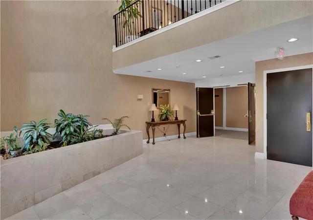 26204-plantation-dr-ne-atlanta-ga-30324/hzid_d5b6ef1e