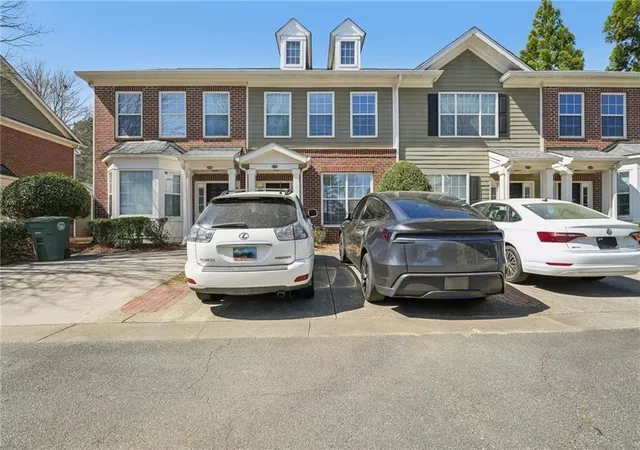 2147-del-lago-cir-12-kennesaw-ga-30152/hzid_29e655be