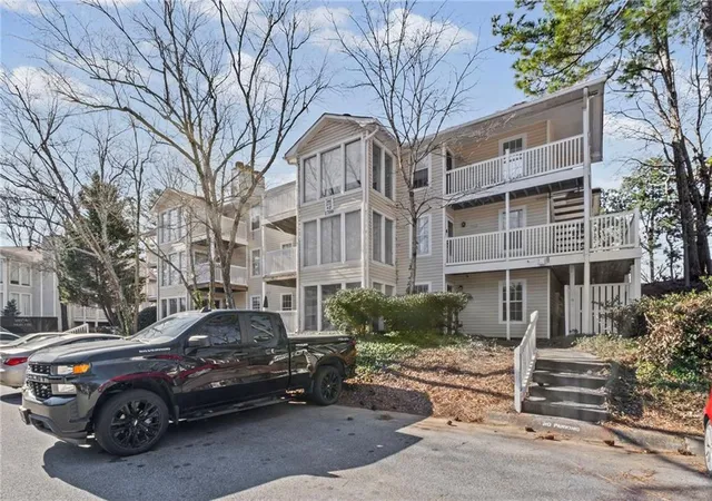 1701-augusta-dr-se-marietta-ga-30067/hzid_24dfd9c0