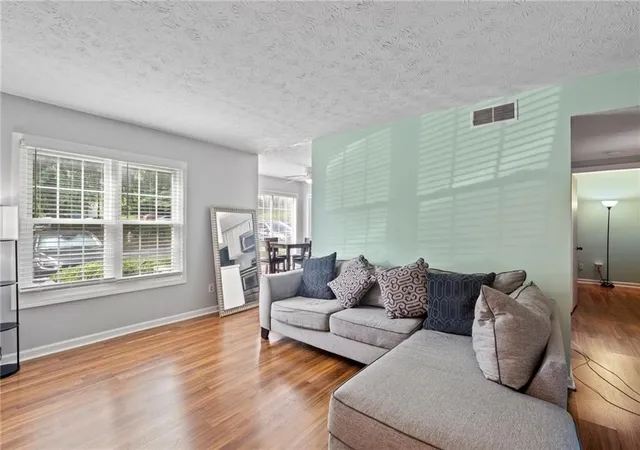 1211-glenleaf-dr-peachtree-corners-ga-30092/hzid_bf244033