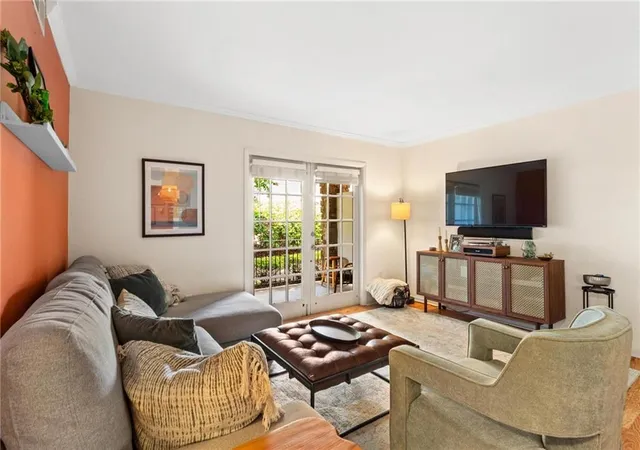 1150-collier-rd-nw-a10-atlanta-ga-30318/hzid_bad815c3