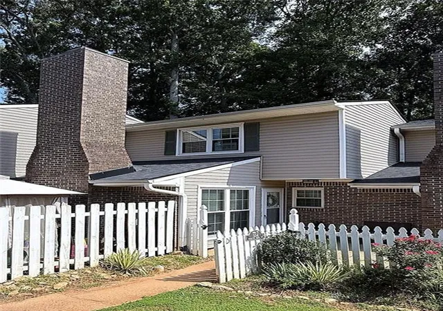 554-picketts-bnd-cir-marietta-ga-30008/hzid_294e52cc
