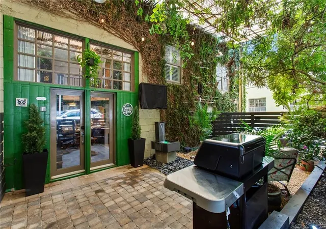 1570-dekalb-ave-ne-f-atlanta-ga-30307/hzid_ce3ae076