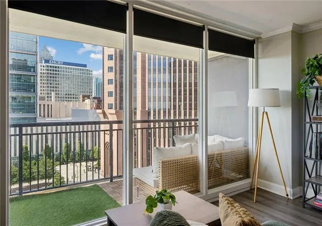 620-peachtree-st-ne-908-atlanta-ga-30308/hzid_cd171808