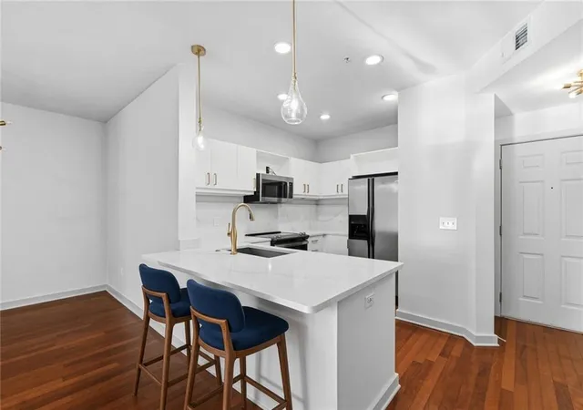 390-17th-street-nw-4052-atlanta-ga-30363/hzid_9e25dd2a