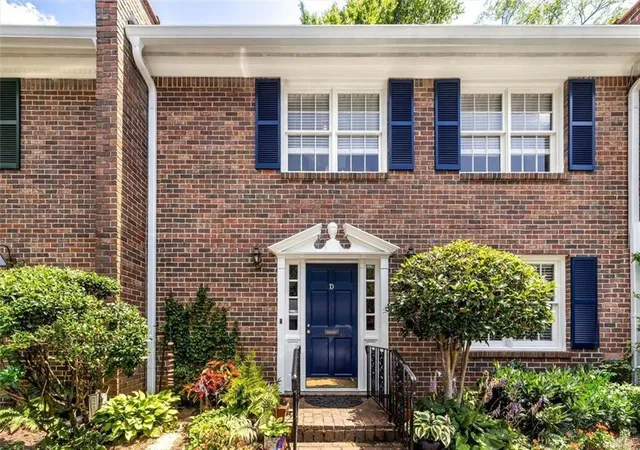 1105-clairemont-ave-d-decatur-ga-30030/hzid_d253e6d4