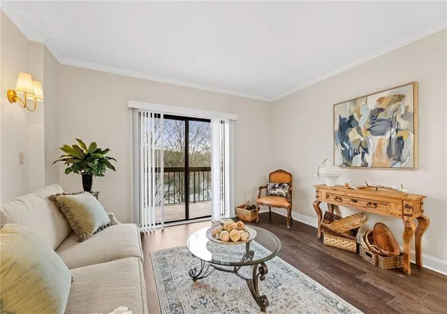 1800-clairmont-lake-426-decatur-ga-30033/hzid_20d6a48d
