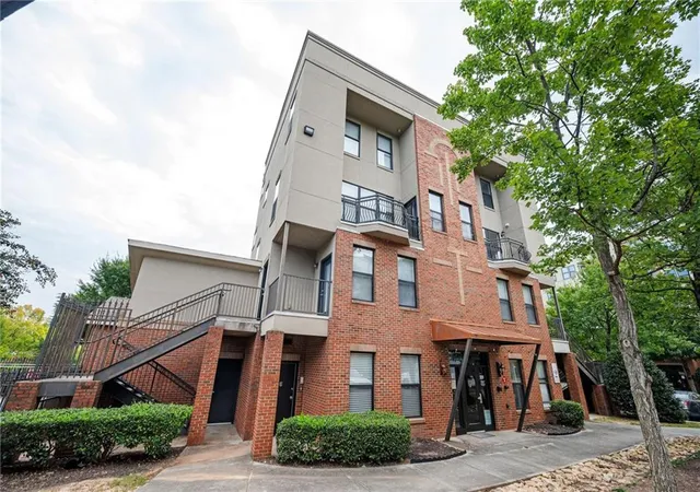 898-oak-st-sw-2001-atlanta-ga-30310/hzid_63adbd50