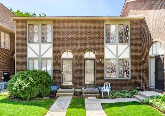 5417-e-valley-ln-columbus-oh-43231/hzid_c8fdd2a4