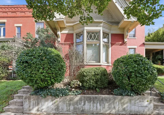 74-w-1st-avenue-columbus-oh-43201/hzid_c3e4ec07