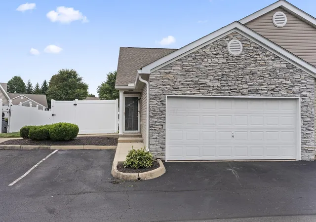5164-mantua-dr-65a-canal-winchester-oh-43110/hzid_fd255079