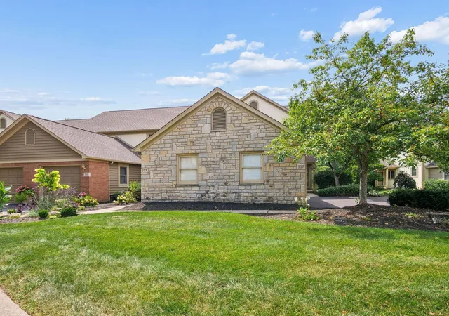 559-spring-brk-ct-e-16-westerville-oh-43081/hzid_d17c2795