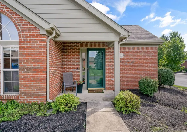 3852-sandstone-cir-powell-oh-43065/hzid_8cd1bd94