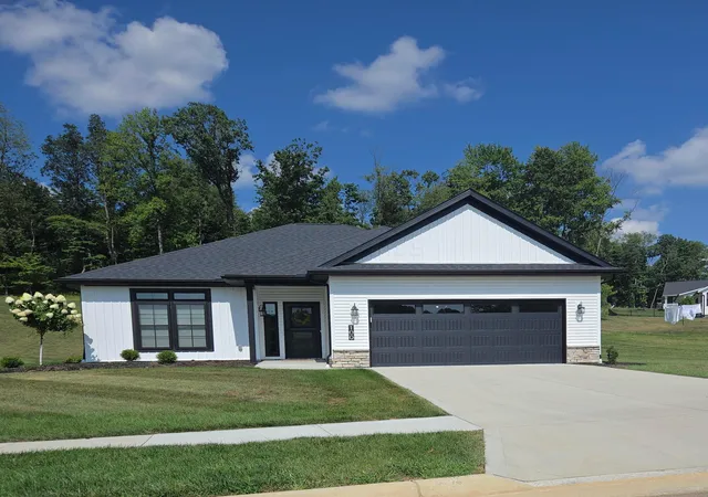 100-roanoke-st-mount-vernon-oh-43050/hzid_b8c02717