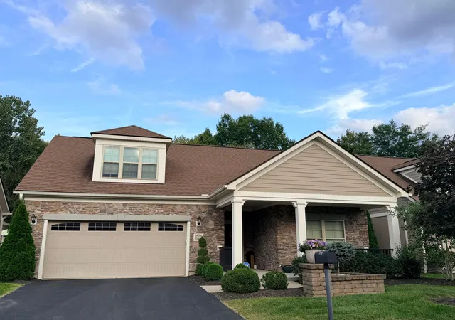 220-wellspring-ln-powell-oh-43065/hzid_b86679dd