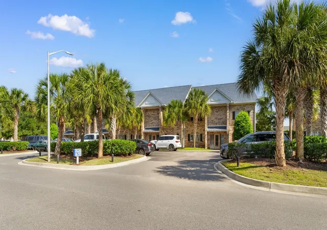 210-double-eagle-dr-b-2-myrtle-beach-sc-29575/hzid_fc559390