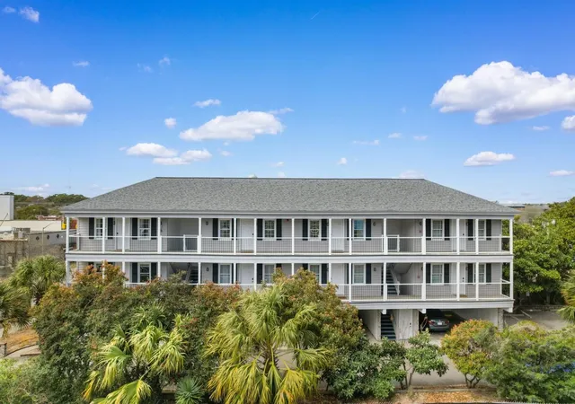 404-22nd-avenue-n-myrtle-beach-sc-29577/hzid_6a30cc5e