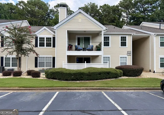 1015-ridgefield-dr-peachtree-city-ga-30269/hzid_229d61d4