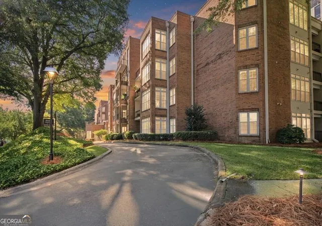 175-15th-street-ne-208-atlanta-ga-30309/hzid_ecaee28e