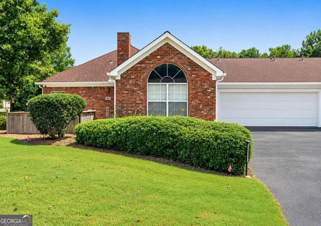 1841-kolb-farm-cir-sw-marietta-ga-30008/hzid_8d29a2f1