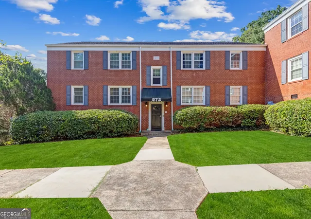 572-goldsboro-rd-ne-atlanta-ga-30307/hzid_42731c56