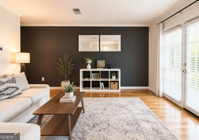 1150-collier-rd-nw-11i-atlanta-ga-30318/hzid_d92e747f